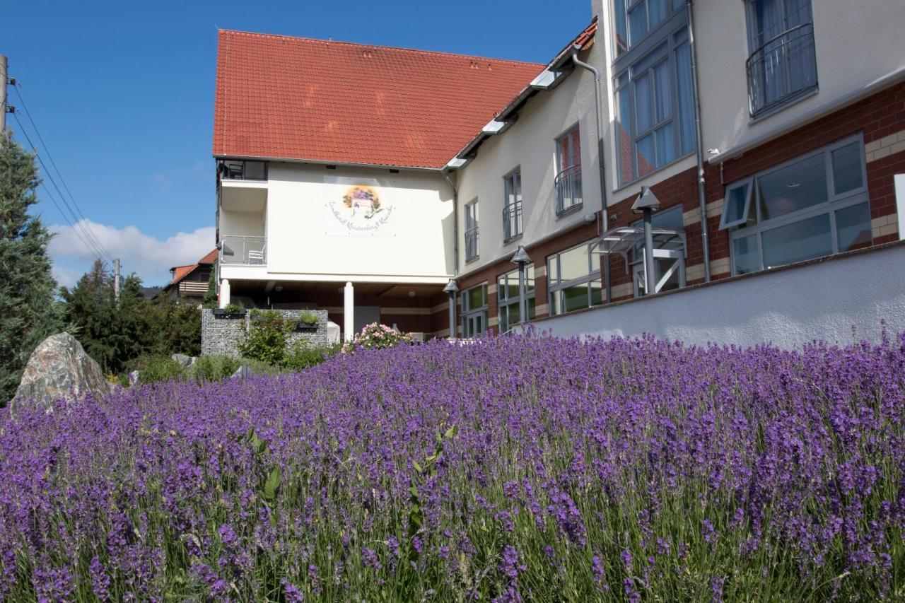 Pilgrims Inn Крайша Экстерьер фото