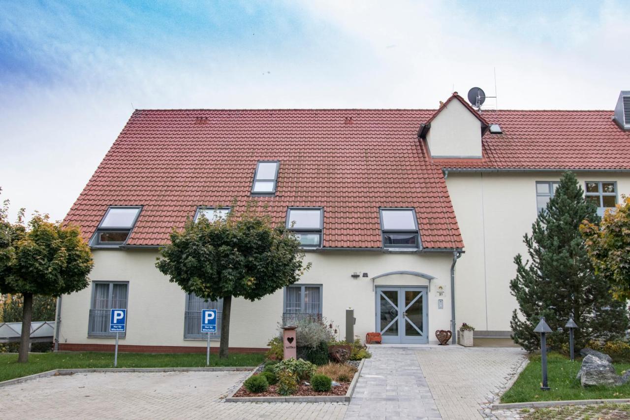 Pilgrims Inn Крайша Экстерьер фото