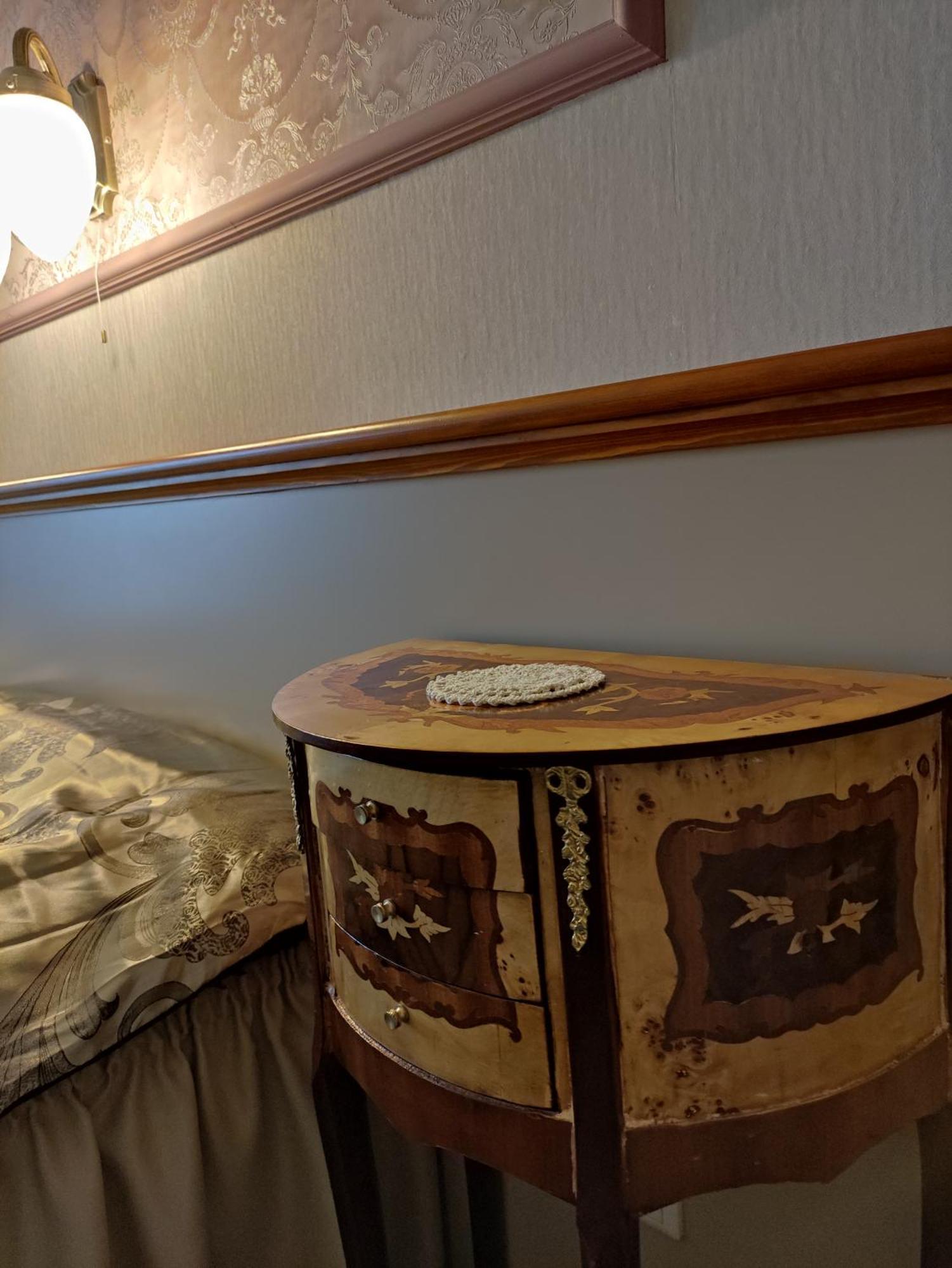 Pilgrims Inn Крайша Экстерьер фото