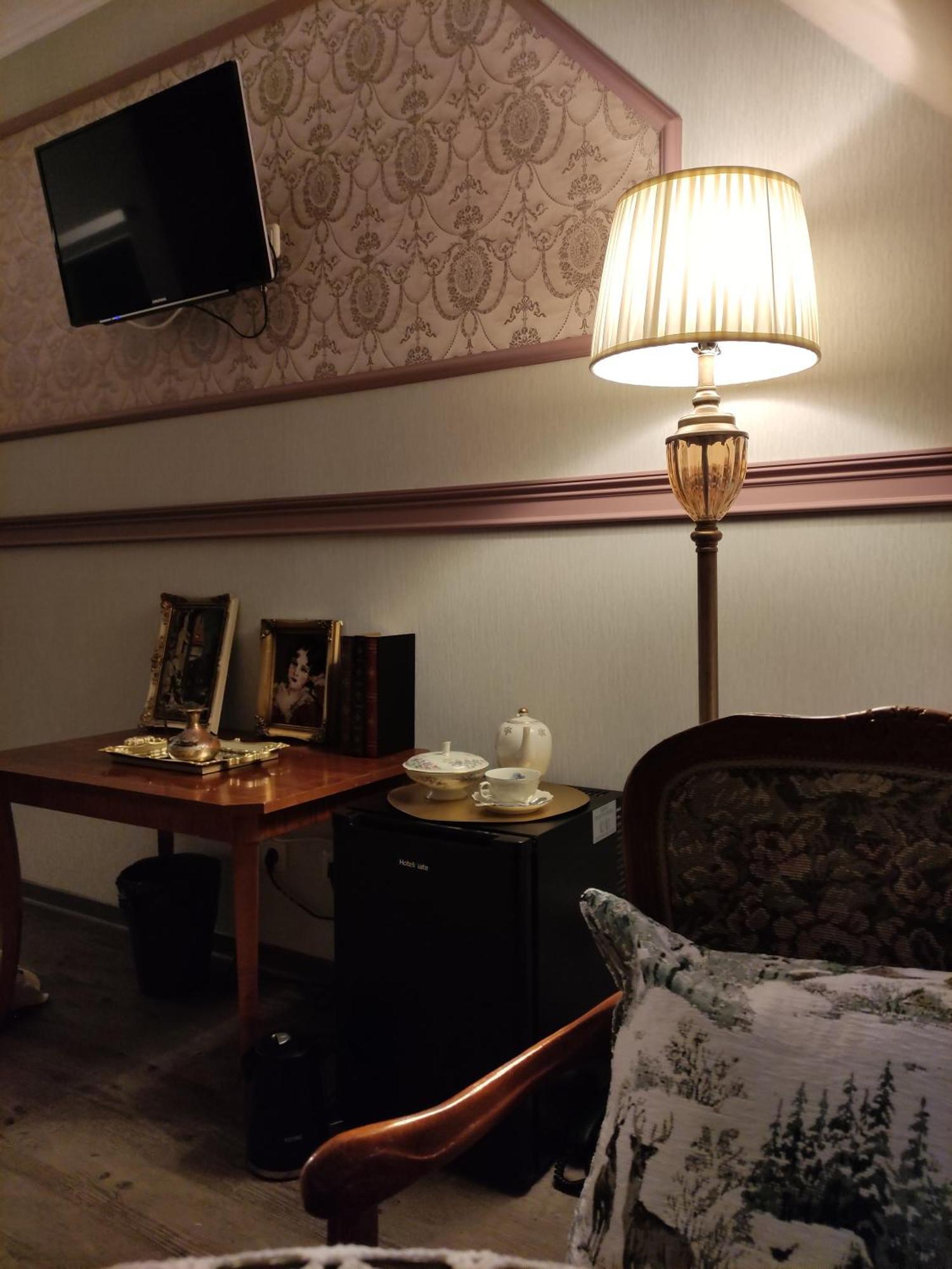 Pilgrims Inn Крайша Экстерьер фото